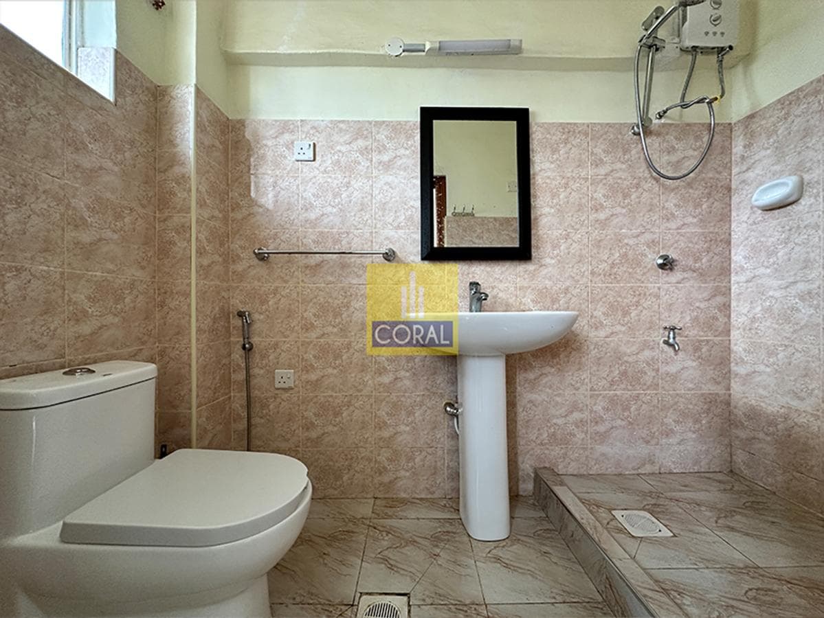 6 Bed House in Ruiru