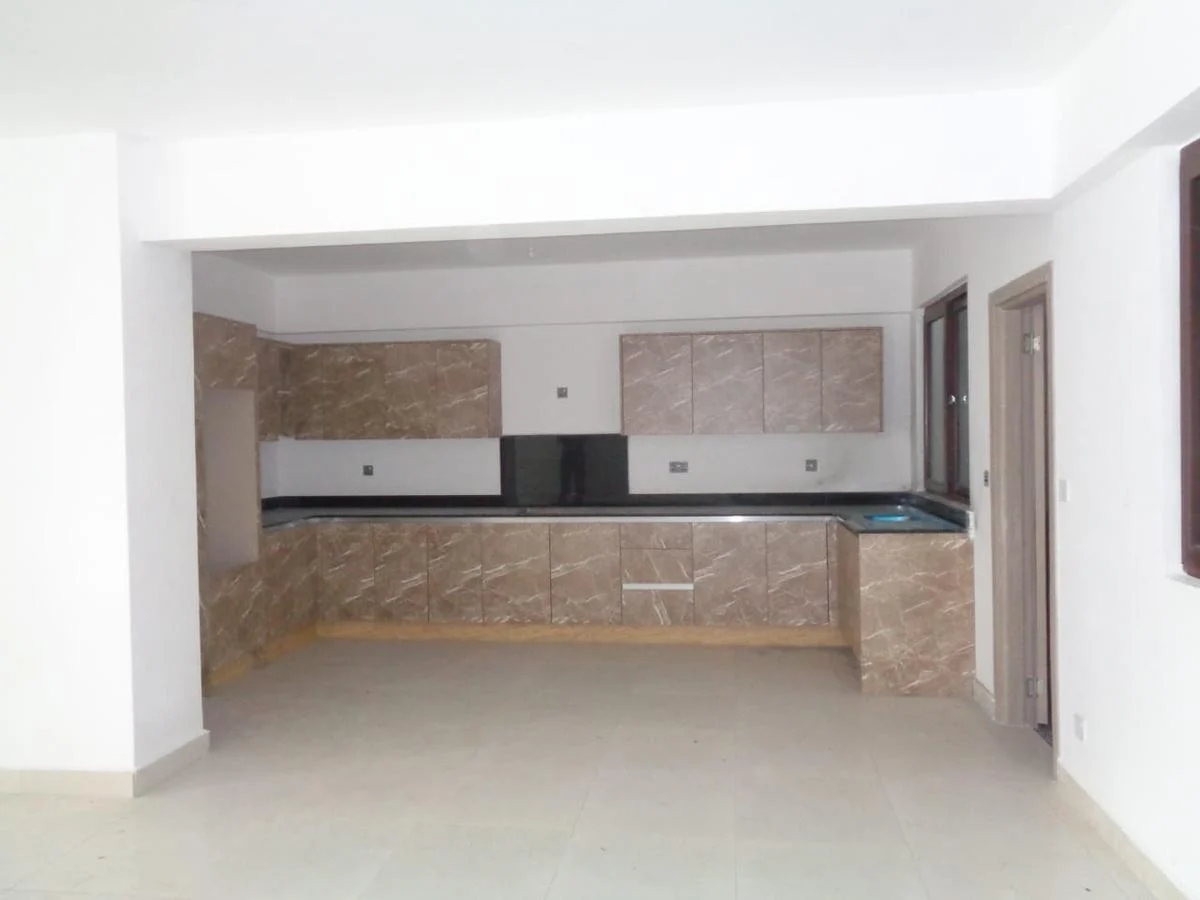 2 Bed Apartment in Rhapta Road